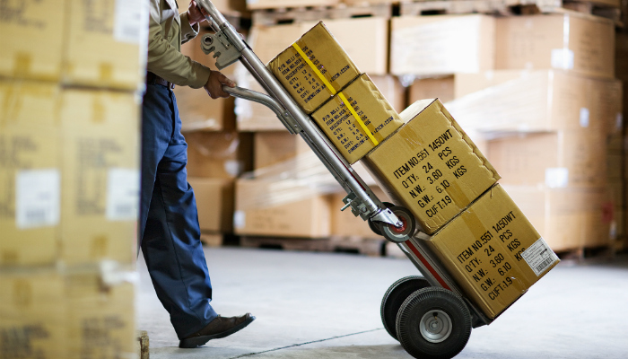O que é melhor para um e-commerce: estoque próprio ou terceirizado? O que é melhor para um e-commerce: estoque próprio ou terceirizado?